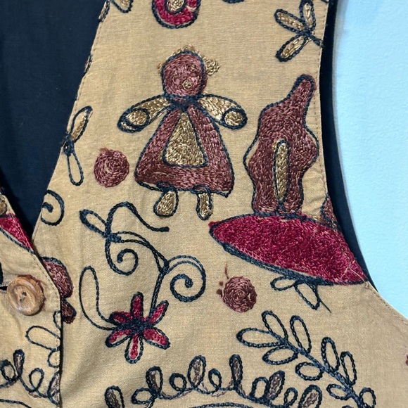 The Limited Vintage Women's Vest M Camel Embroidered Tie Back Wood Buttons - Picture 5 of 8